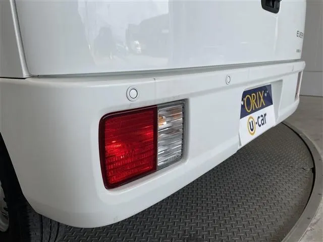 エブリイバン（スズキ）の車両写真