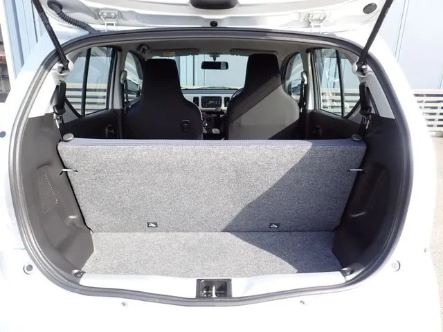 アルト（スズキ）の車両写真