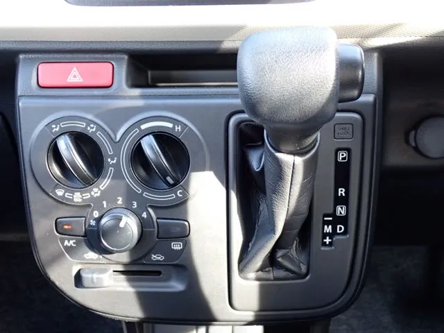 アルト（スズキ）の車両写真