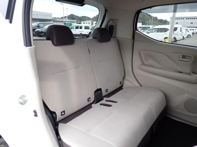 デイズ（ニッサン）の車両写真