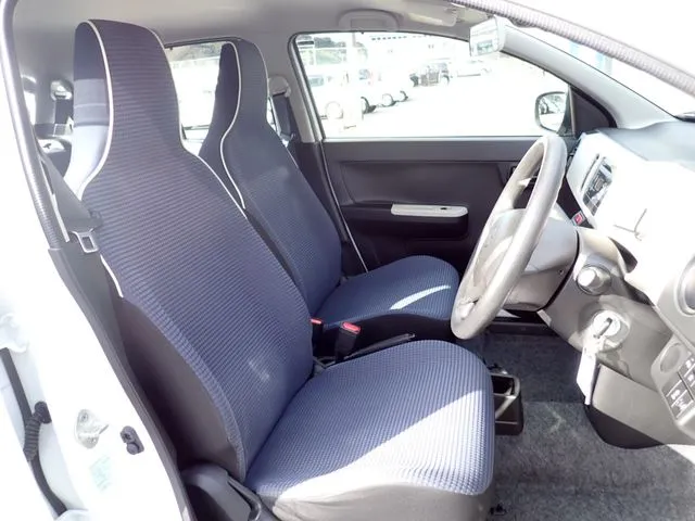 アルト（スズキ）の車両写真