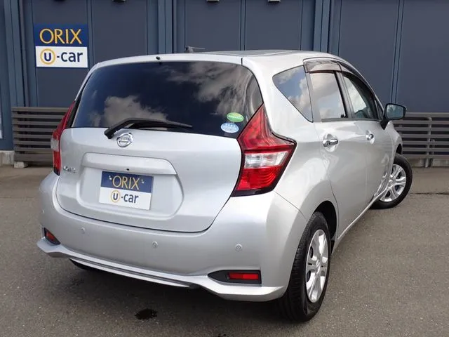 ノート（ニッサン）の車両写真