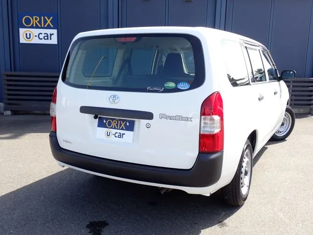 プロボックスバン　２ＷＤ（トヨタ）の車両写真