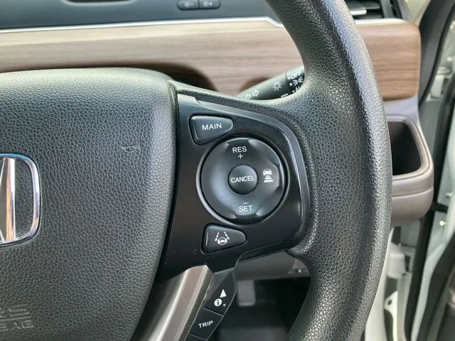 フリードプラス　ハイブリッド　４ＷＤ（ホンダ）の車両写真