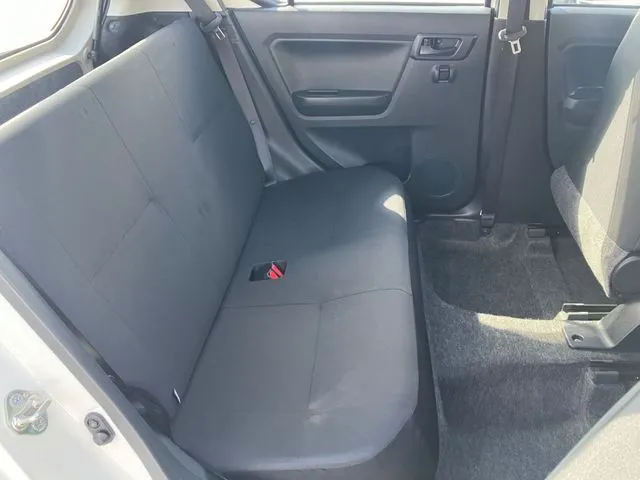 ミラ　イース　４ＷＤ（ダイハツ）の車両写真