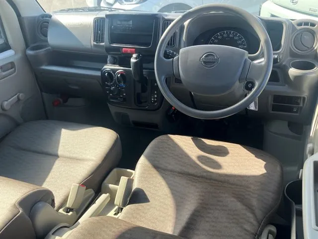 ＮＶ１００クリッパー（ニッサン）の車両写真