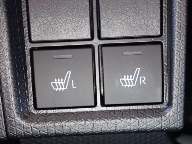 タント（ダイハツ）の車両写真