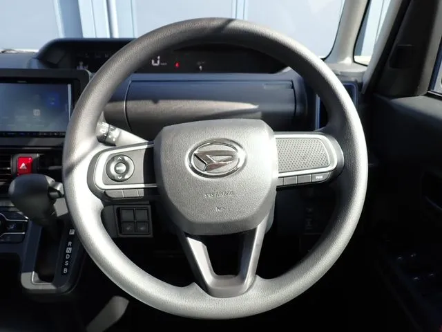 タント（ダイハツ）の車両写真