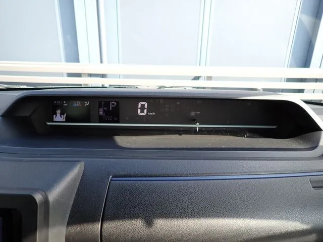 タント（ダイハツ）の車両写真