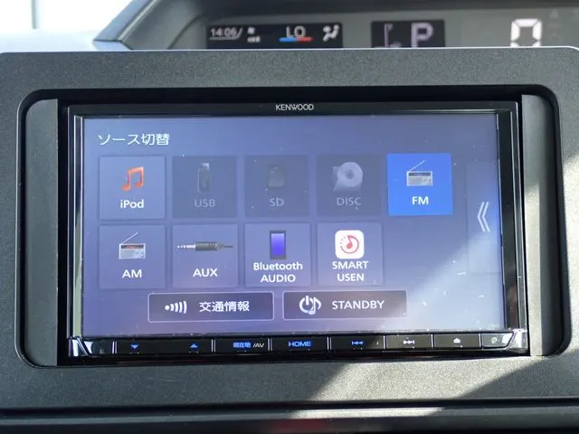 タント（ダイハツ）の車両写真