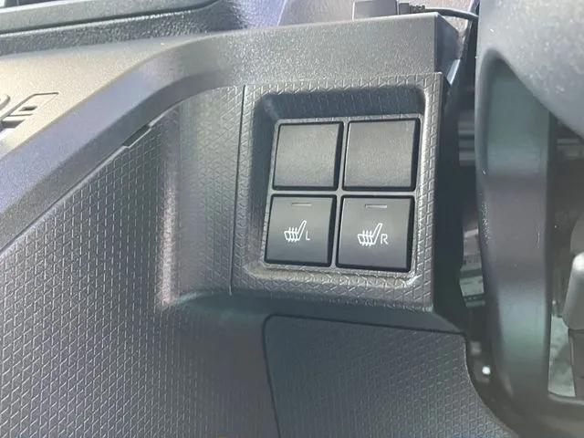 タント（ダイハツ）の車両写真