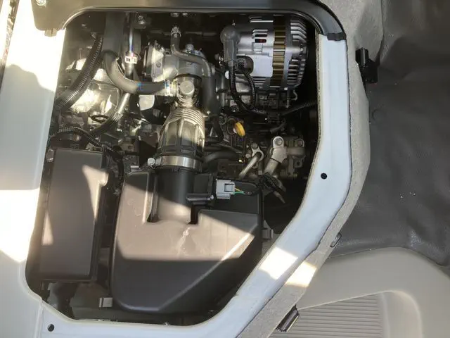 メーカー指定なし　高年式軽箱バン　４ＷＤ