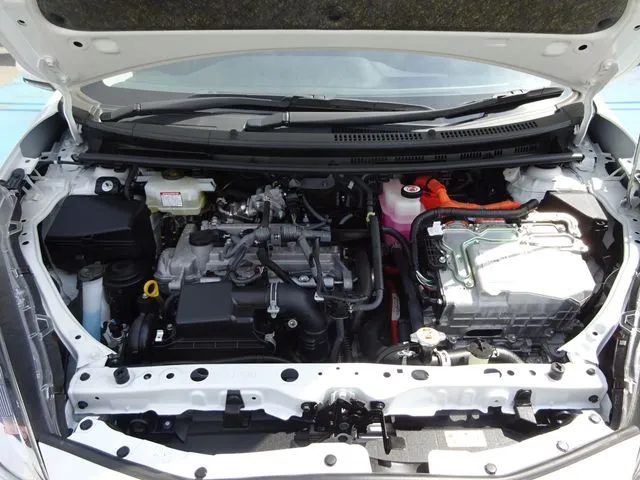 アクア（トヨタ）の車両写真