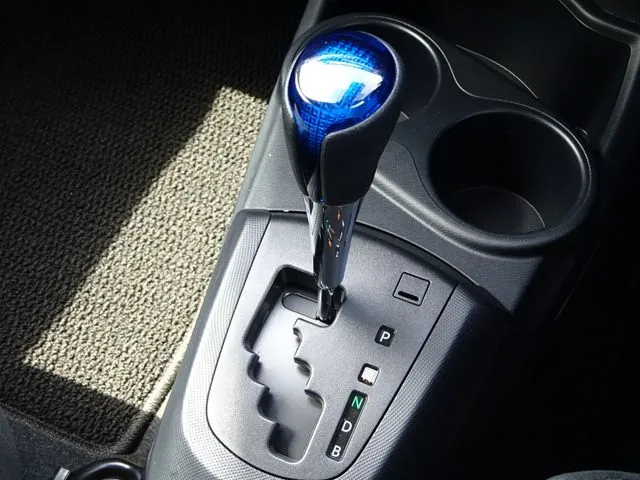 アクア（トヨタ）の車両写真