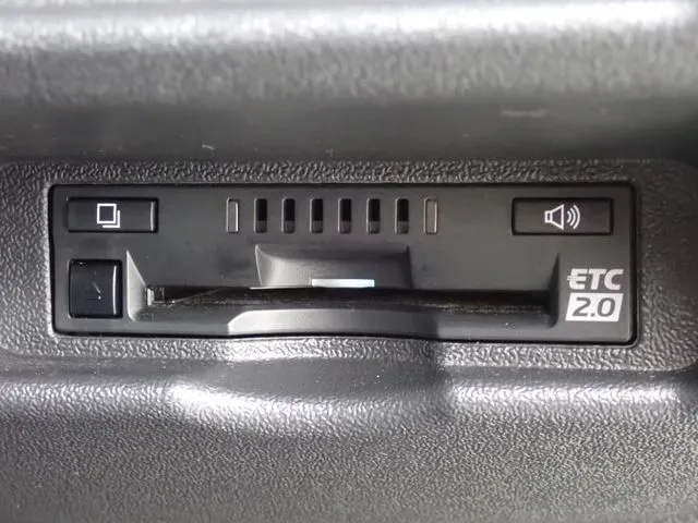 トヨタ　ハイエースバン　２ＷＤ