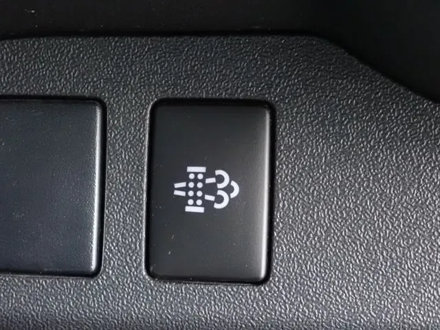 トヨタ　ハイエースバン　２ＷＤ