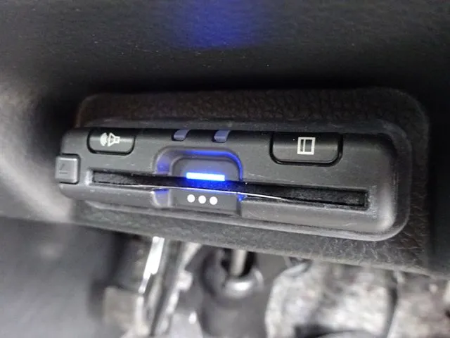 N-VAN(ホンダ)の車両写真