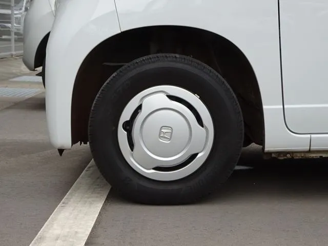 N-VAN(ホンダ)の車両写真
