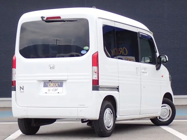 N-VAN(ホンダ)の車両写真