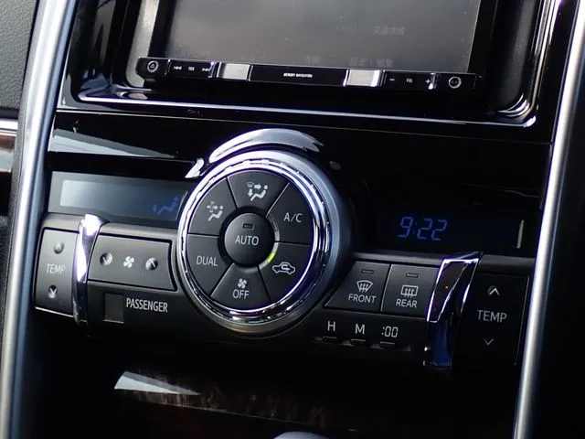 マークＸ（トヨタ）の車両写真