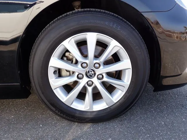 マークＸ（トヨタ）の車両写真