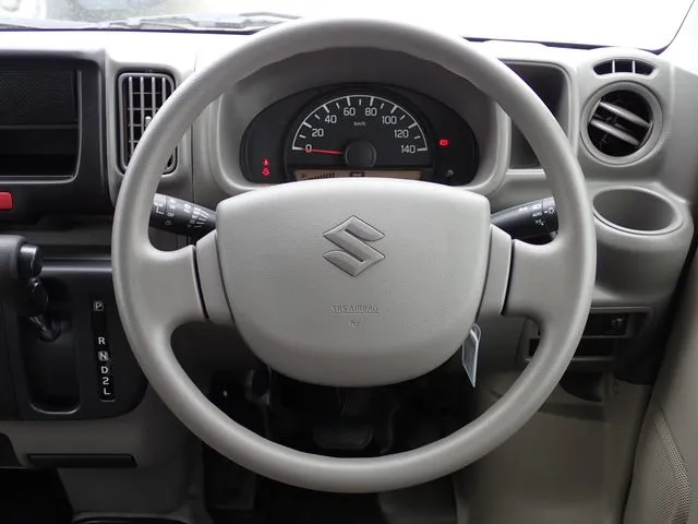 スズキ　エブリイバン　４ＷＤ