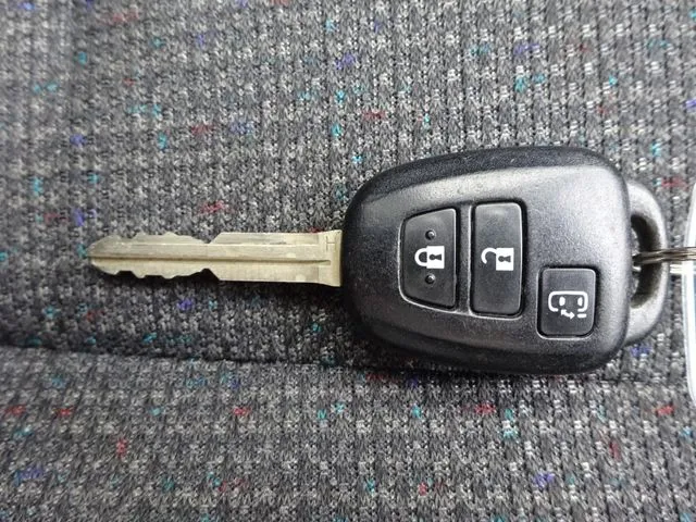 シエンタ（トヨタ）の車両写真