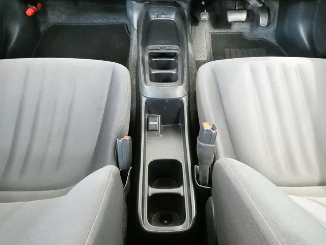 アクア（トヨタ）の車両写真