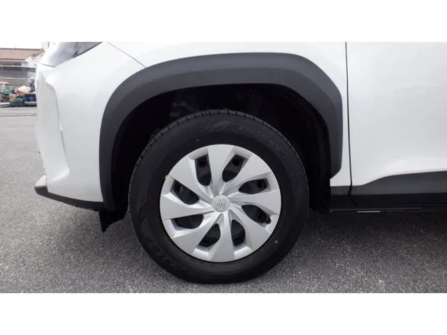 ヤリスクロス　ハイブリッド（トヨタ）の車両写真