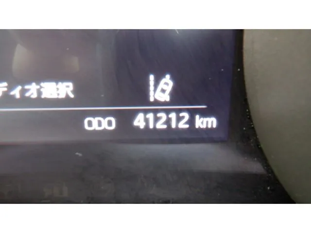 ヤリスクロス　ハイブリッド（トヨタ）の車両写真