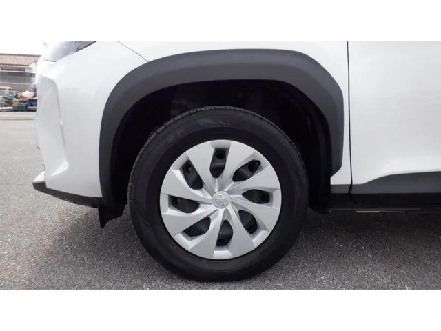 ヤリスクロス　ハイブリッド（トヨタ）の車両写真