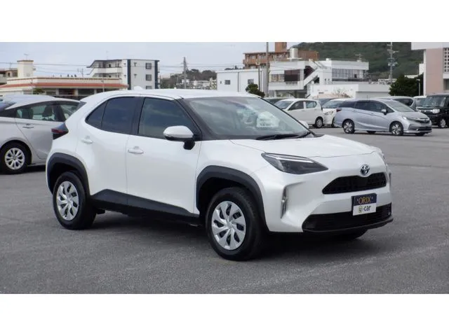 ヤリスクロス　ハイブリッド（トヨタ）の車両写真
