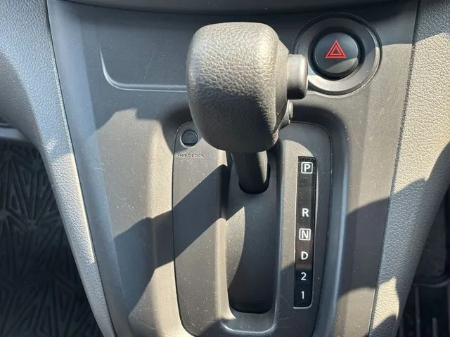 NV200バネットバン(ニッサン)の車両写真