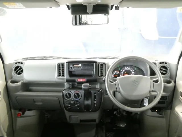 エブリイバン(スズキ)の車両写真