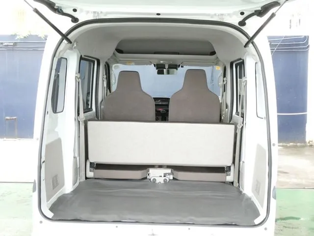 エブリイバン(スズキ)の車両写真