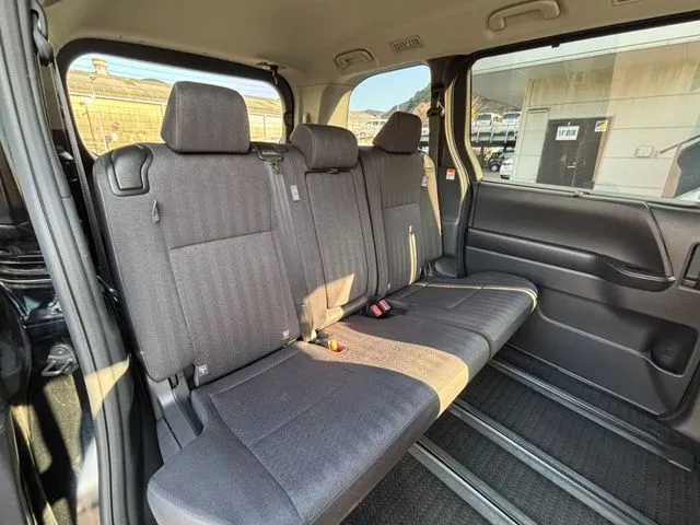 ノア(トヨタ)の車両写真