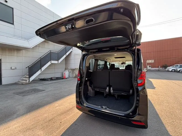 ノア(トヨタ)の車両写真