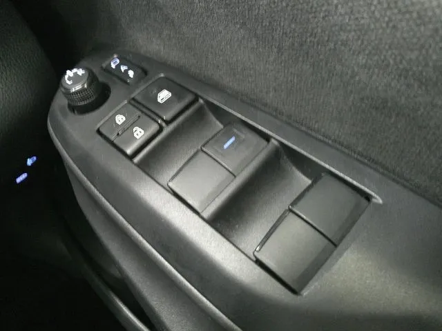 ヤリス（トヨタ）の車両写真