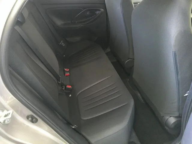 ヤリス（トヨタ）の車両写真