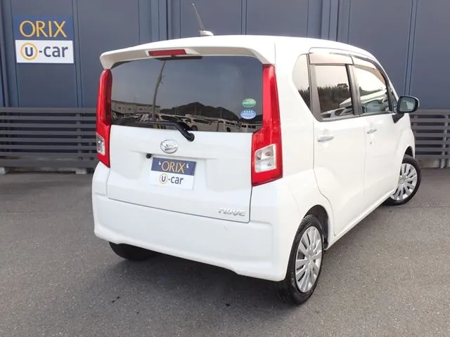 ムーヴ（ダイハツ）の車両写真