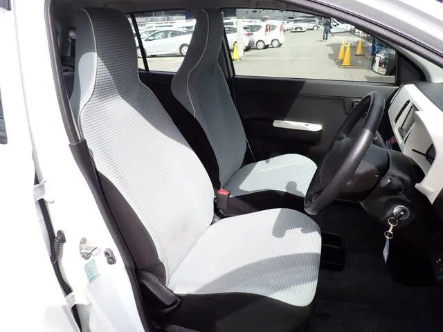 アルト（スズキ）の車両写真