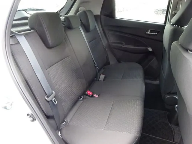 スズキ スイフト 4WD