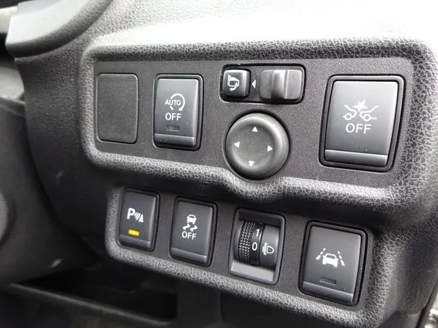 ノート（ニッサン）の車両写真