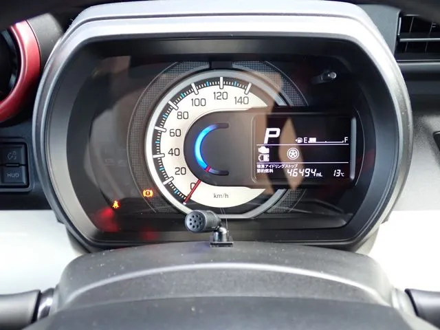 スペーシア（スズキ）の車両写真