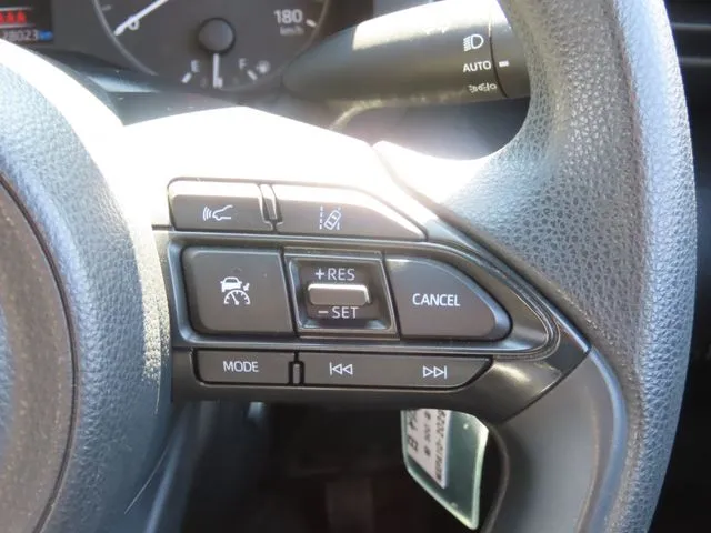 ヤリス(トヨタ)の車両写真