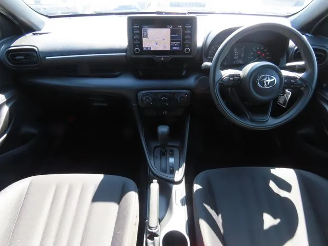 ヤリス(トヨタ)の車両写真