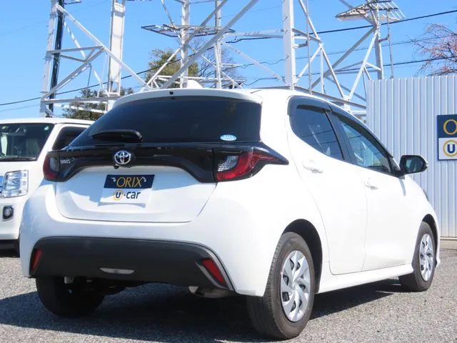 ヤリス(トヨタ)の車両写真