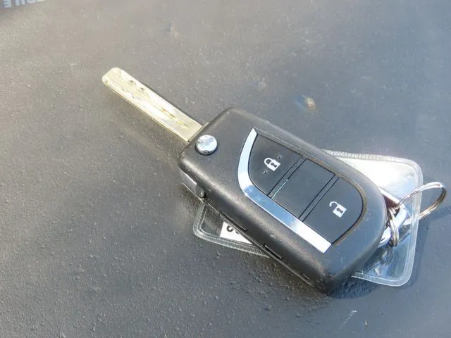 ヤリス(トヨタ)の車両写真