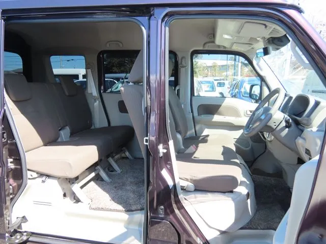 エブリイワゴン(スズキ)の車両写真