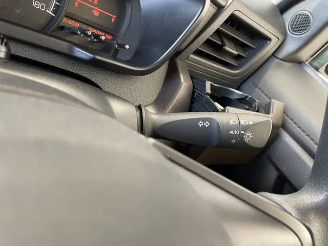 トール（ダイハツ）の車両写真